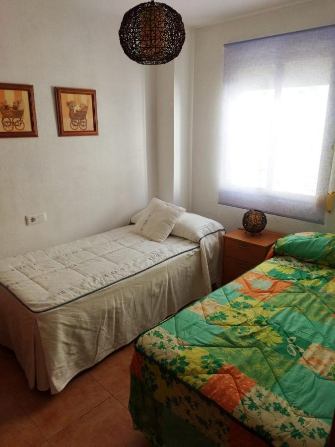 Apartamento Tranquilo Con 3 Dormitorios Cadiz Exterior photo